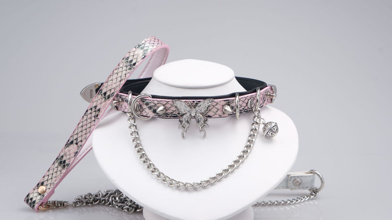 AllSparkling [REIGN] Butterfly & Bell Fun Choker detail