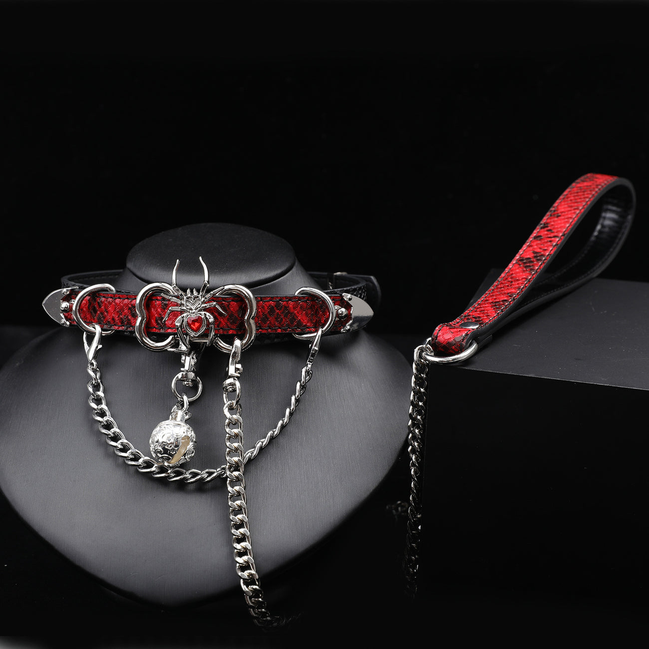 AllSparkling [CHROMATIC] Spider Choker detail